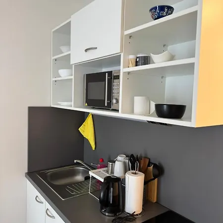 Apartment Modern Center
