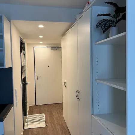 Modern Center Apartment Leipzig